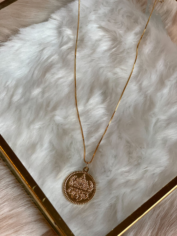 Lily Necklace